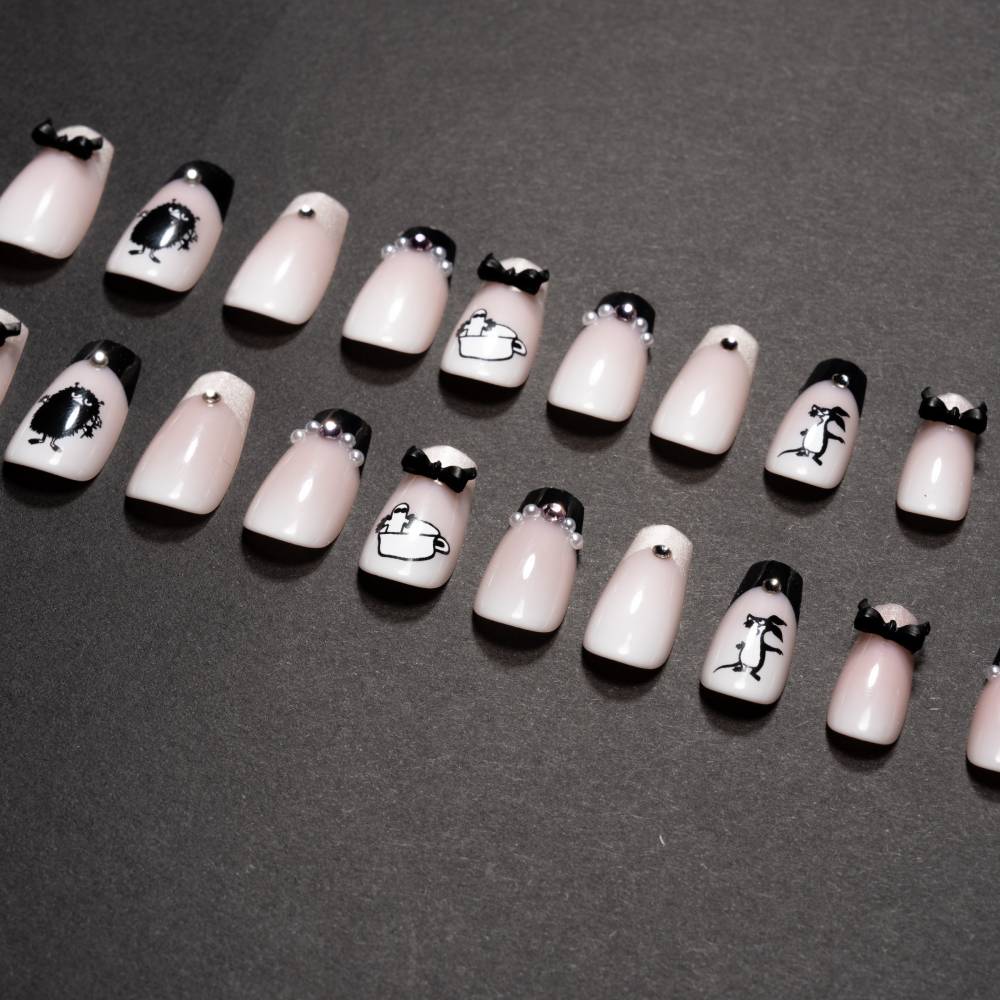 Moomin Press-on Nails Pink - The Official Moomin Shop