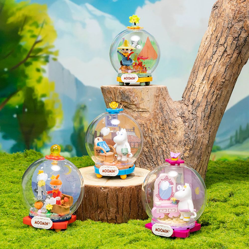Snufkin's Adventure Building Block Model - The Official Moomin Shop