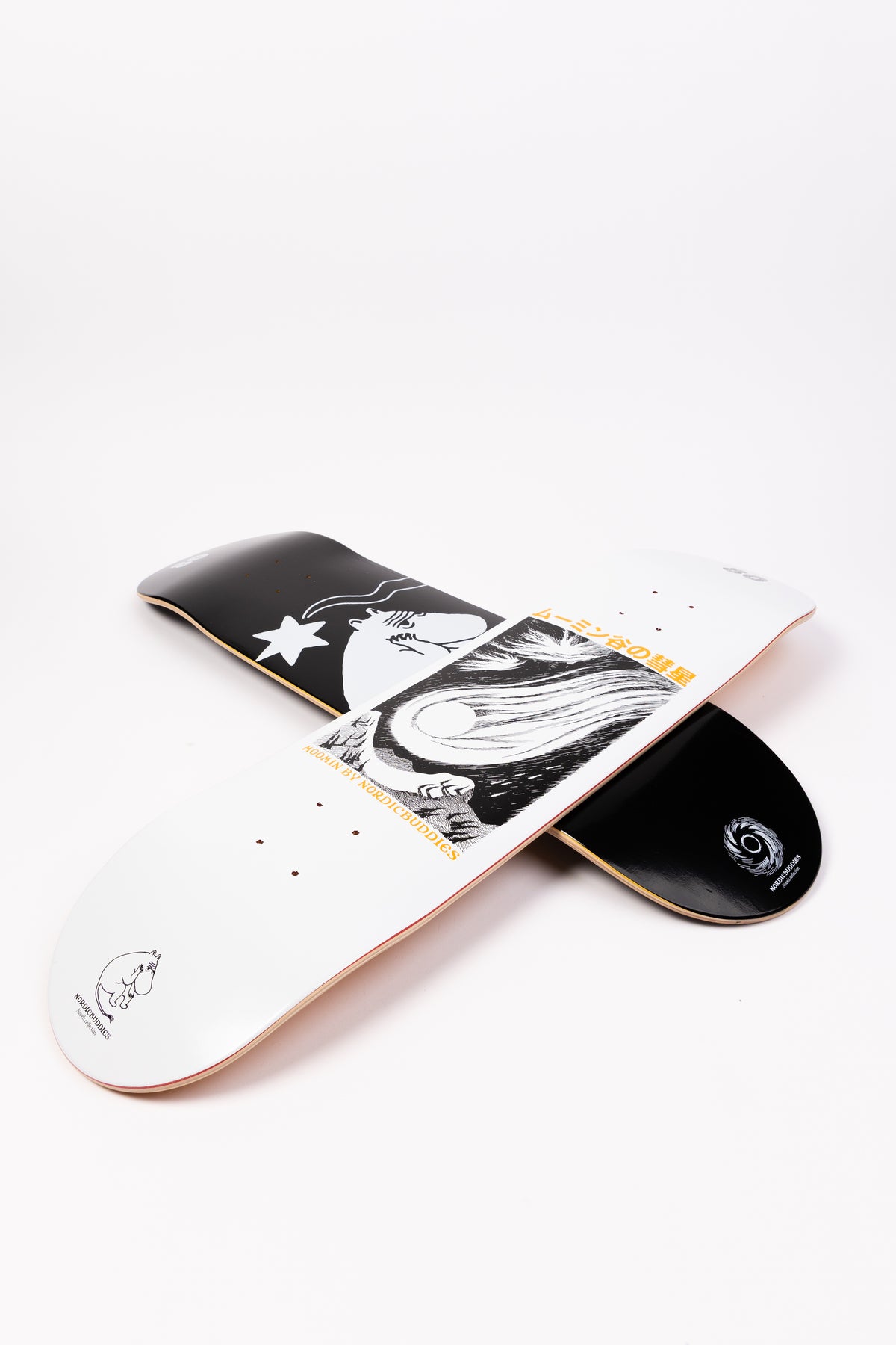 Mummi skateboard by Nordicbuddies - The thinker