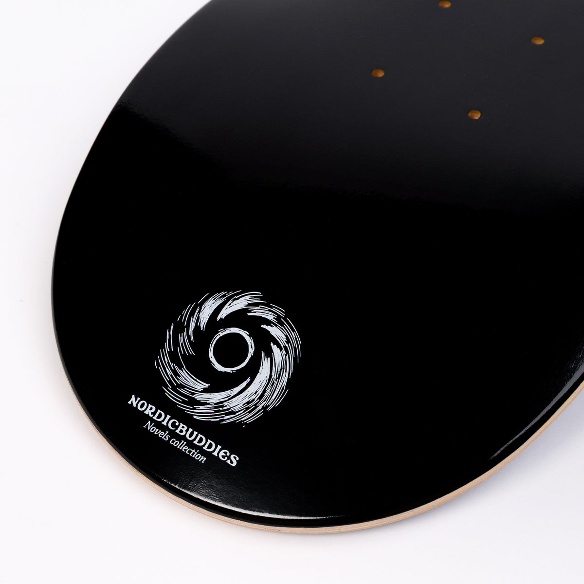 Mummi skateboard by Nordicbuddies - The thinker